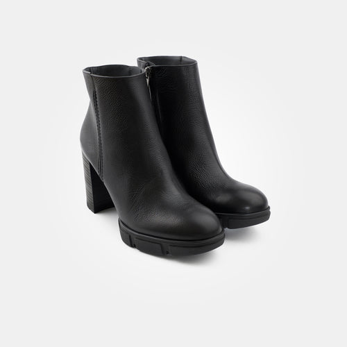 Paul Green Leather Ankle Boot in Black