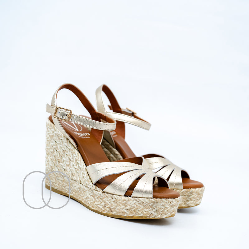 Viguera Wedge Sandals in Champagne